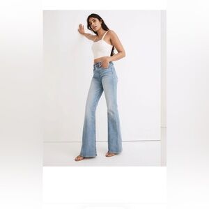 Madewell The Perfect Vintage Flare Jean in Delavan Wash